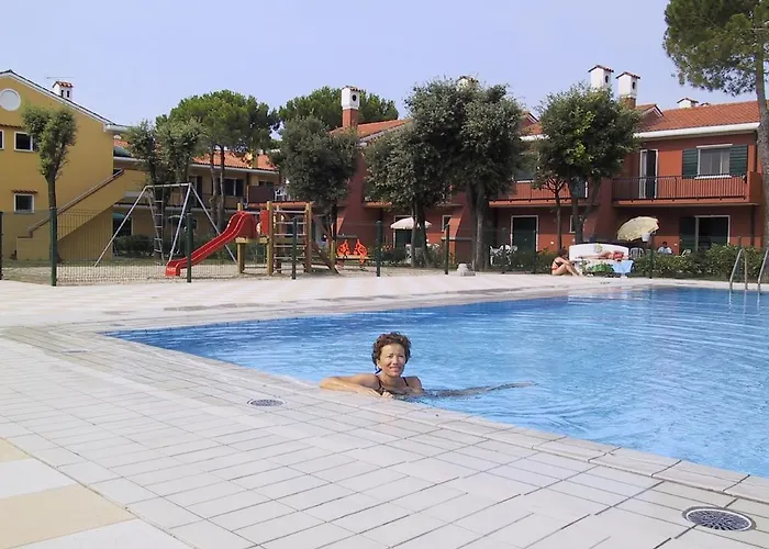 Villaggio Michelangelo Nyaraló Bibione